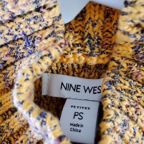 Nine West - Turtleneck Sleeveless Sweater - PS - Picture 2 of 7